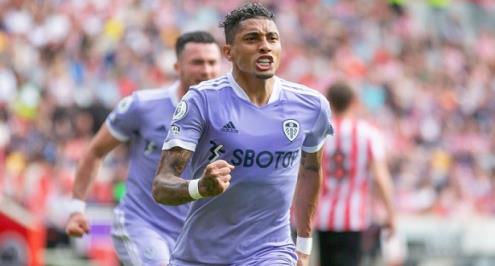 رسميا.. برشلونة يتوصل لاتفاق مع ليدز على ضم رافينيا